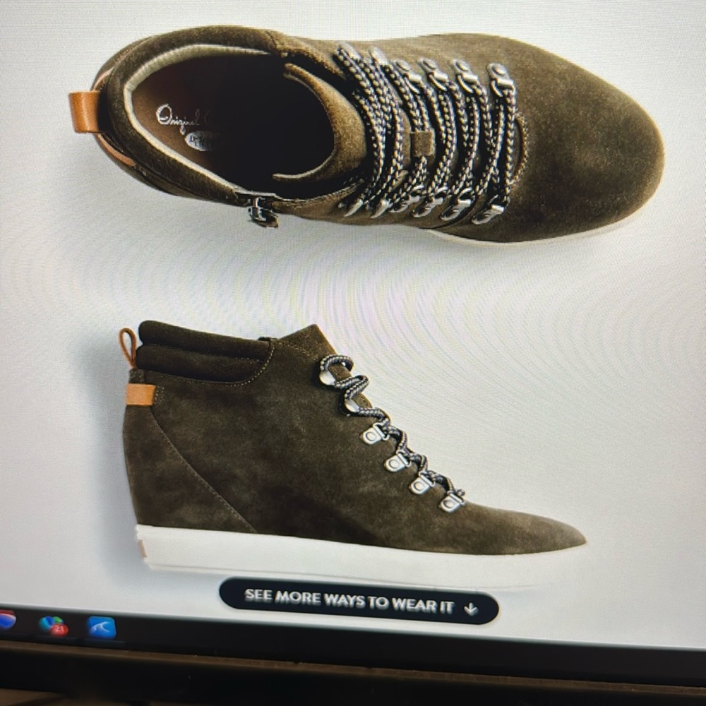 Dr Scholls Siri suede water resistant wedge sneaker 8.5